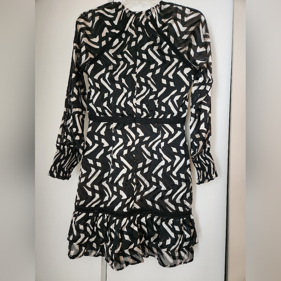 Adelyn Rae dress - Picture 2 of 2